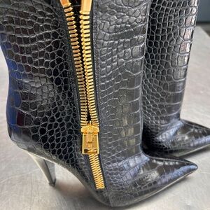 Brand new Tom Ford bootie no tags or box or bag. 5 inch heel runs small.